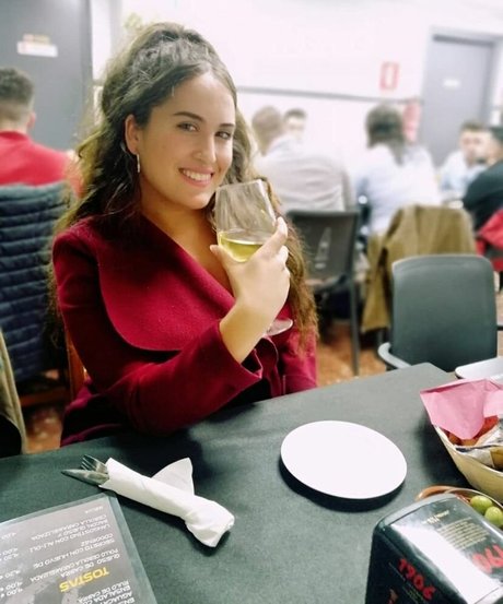 elviabombon nude model pictures