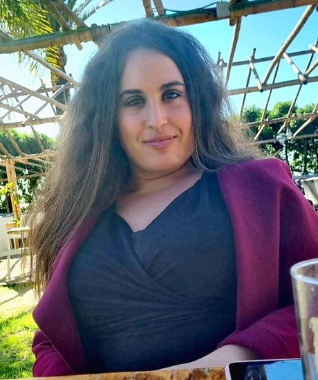 elviabombon pornstar naked image