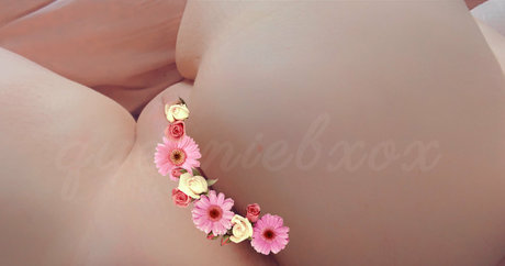 queeniebfree star perfect photos