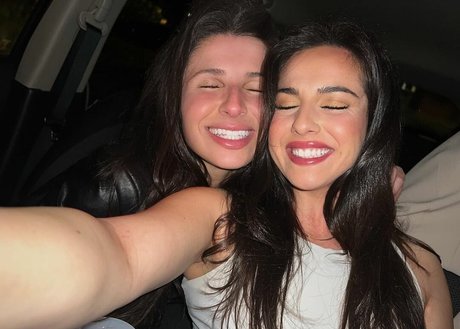 Amy Lynn art star galleries