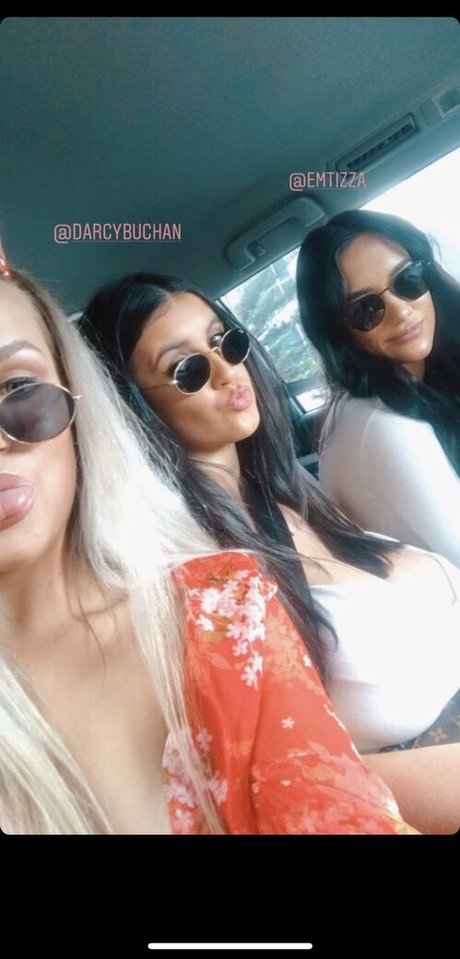 Darcy Buchan model naked pictures