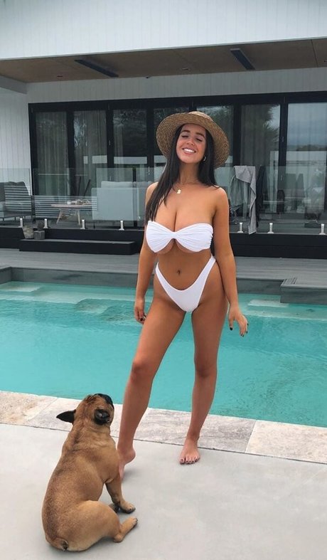 Darcy Buchan model exclusive pictures