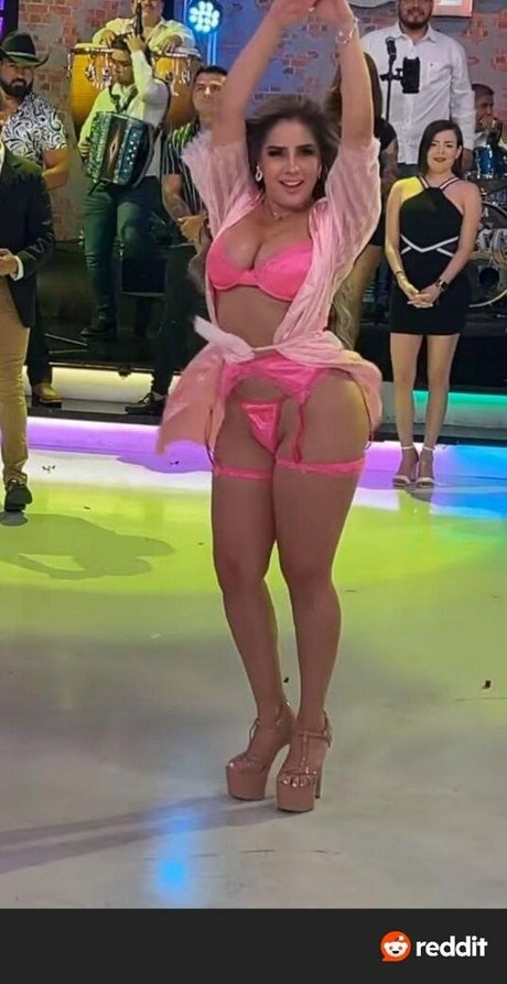 Datsy Acu a model pretty archive