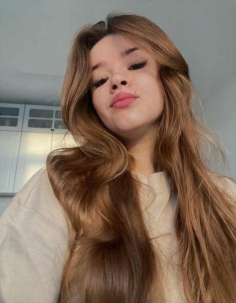 miiraamii art pornstar galleries