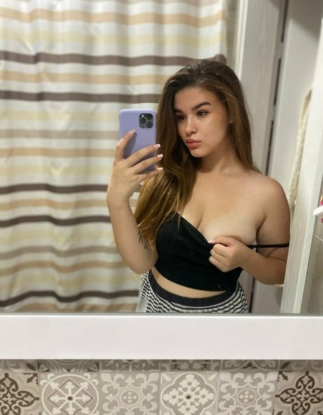 miiraamii sexy actress archive