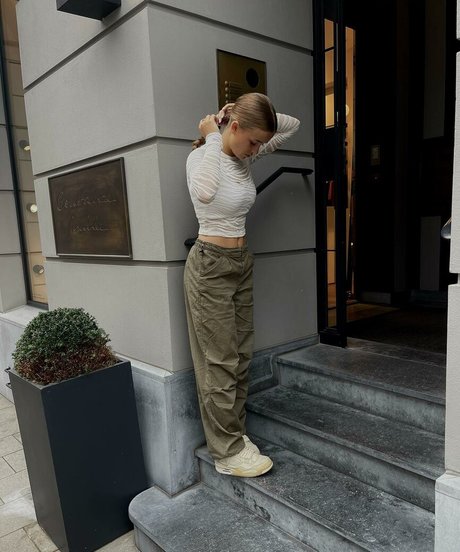 maxima mclk art actress picture