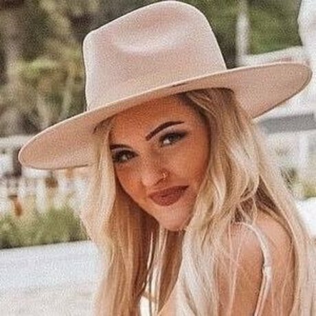 Maddie Perry free pornstar gallery