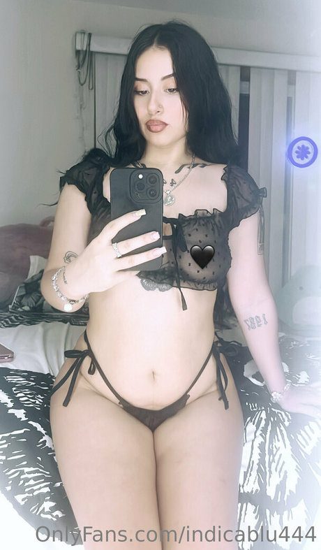 Indicablu444 sex model pictures