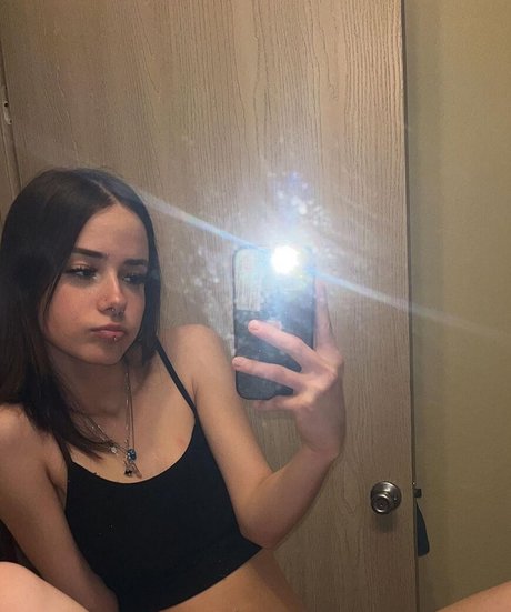 MiaaSsancheezz xxx pornstar pic