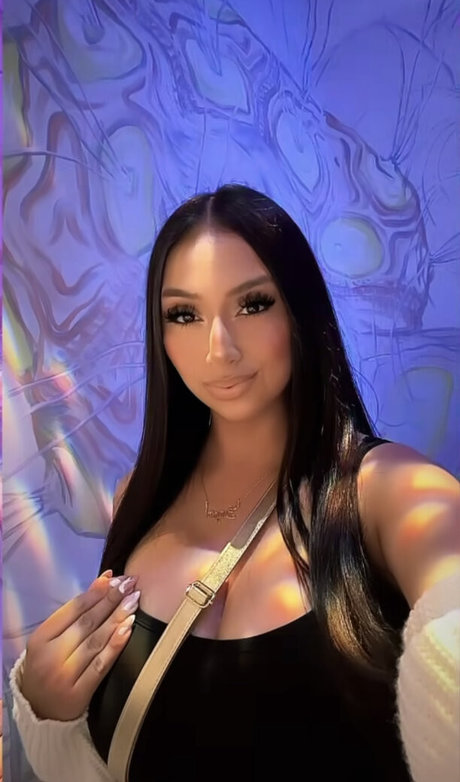 officialthatgirlginger star top images