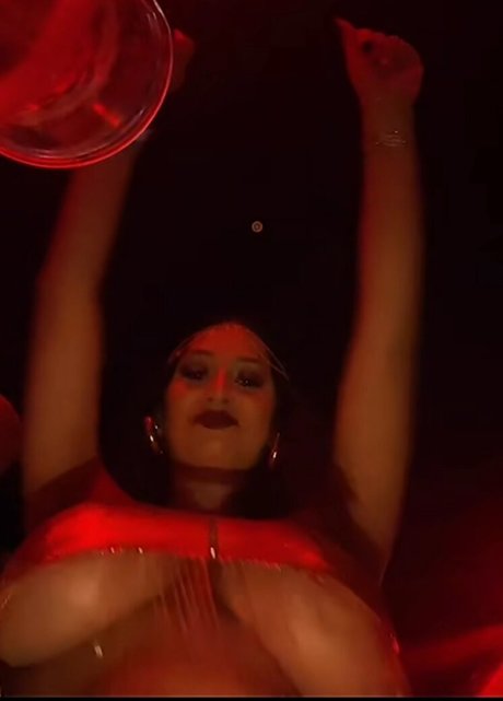 officialthatgirlginger pornographic model pictures