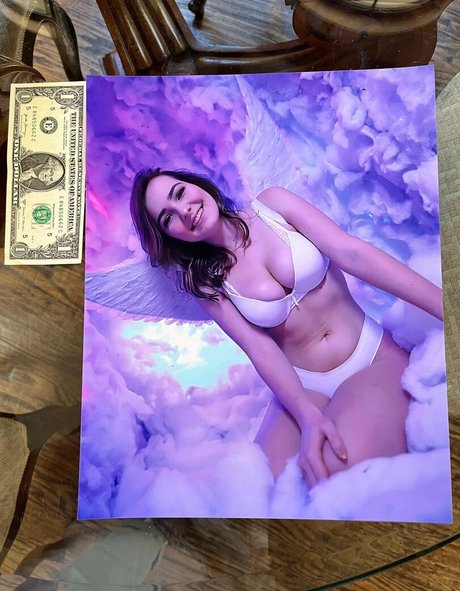 Mags IRL Photo Gallery