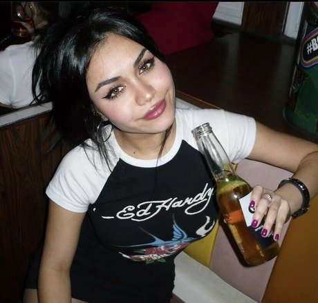 Tara Yummy pornstar free img