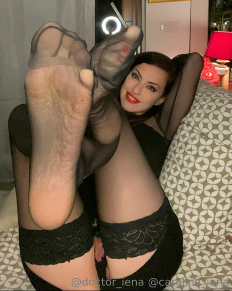 carolina iena hot model image