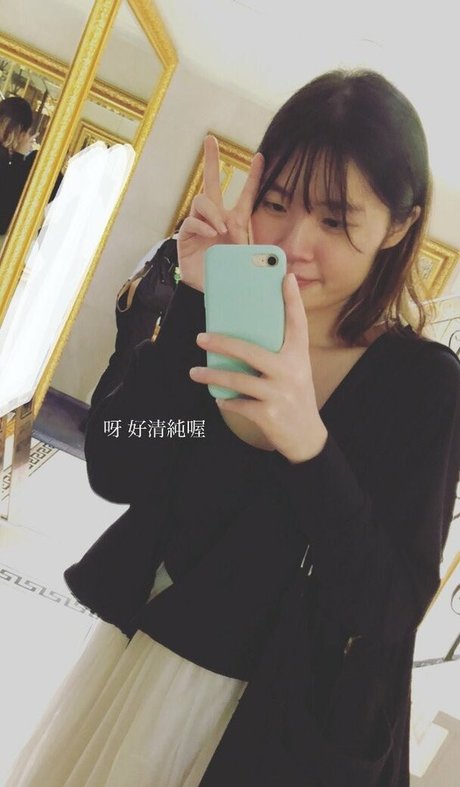 Cutie Afra top actress picture