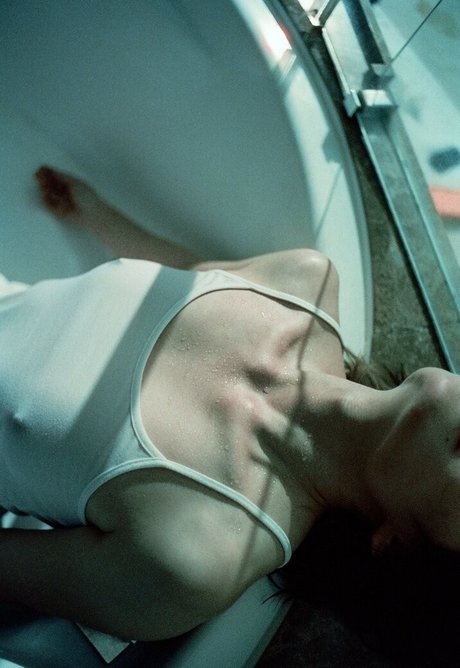 Cutie Afra nude model images