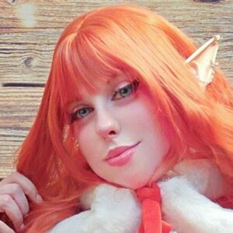 meimoecosplayfree erotic actress photo