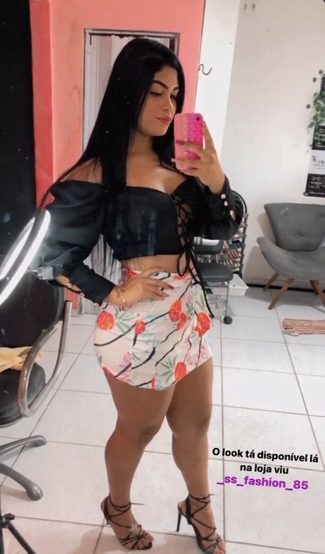 Yane Silva sexy star img