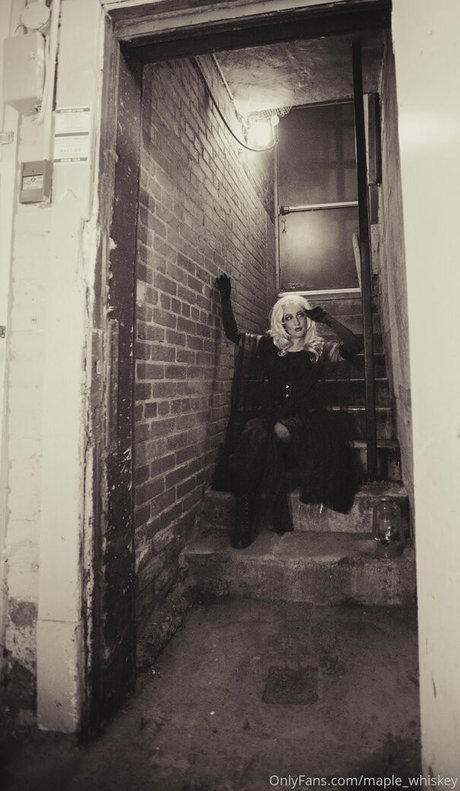 maple massacre perfect model photo