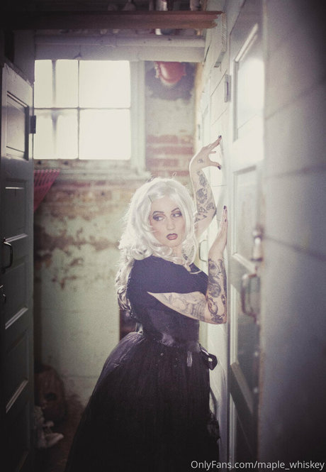 maple massacre model sex picture