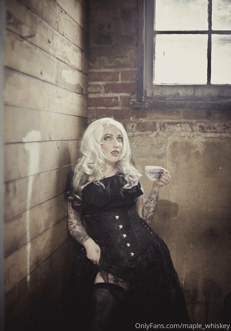 maple massacre sex actress picture