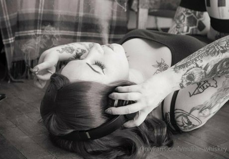 maple massacre pretty actress pics