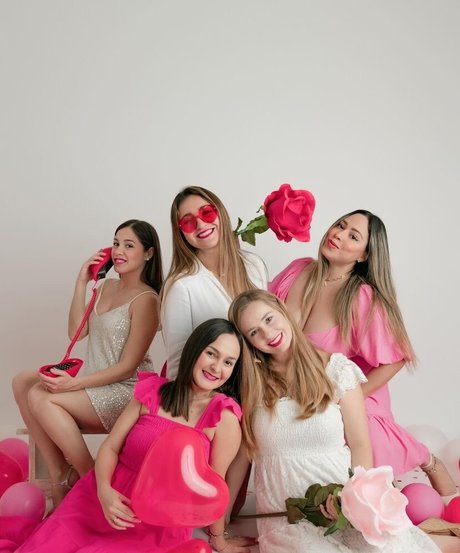 Akaren pornstar erotic photo