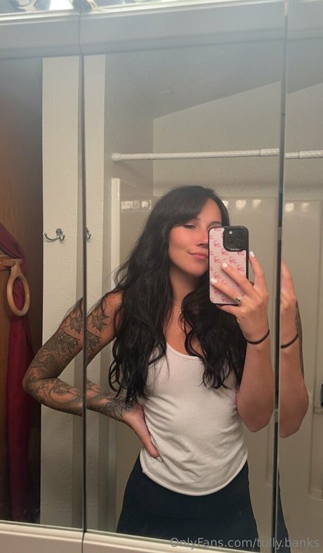 tully banks top pornstar pictures