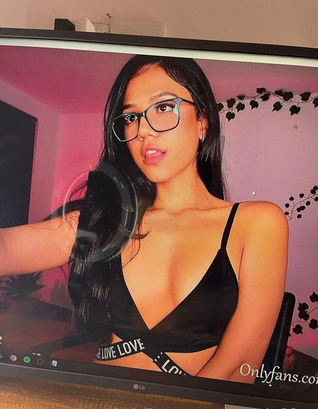 pamela88ve model best images