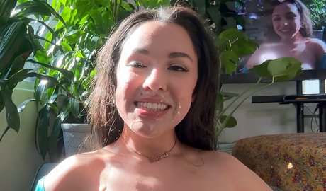 famous onlyfans hot nude photos