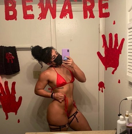 PoofBallDemon beautiful actress archive