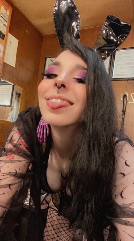 svxxvbvs sex star pic