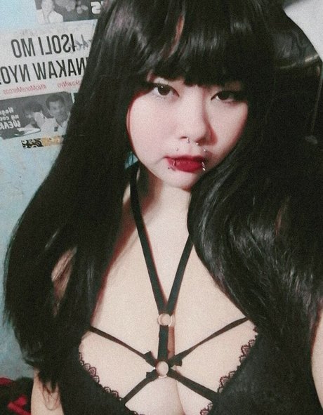 Luna Drei perfect pornstar images