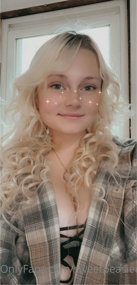 sweetpeasierraaa pornstar perfect images