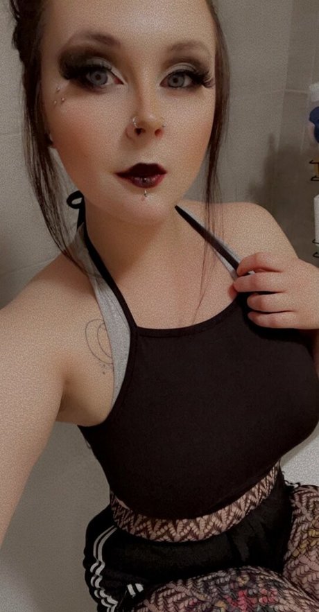 free gh0sty ghoul free model image