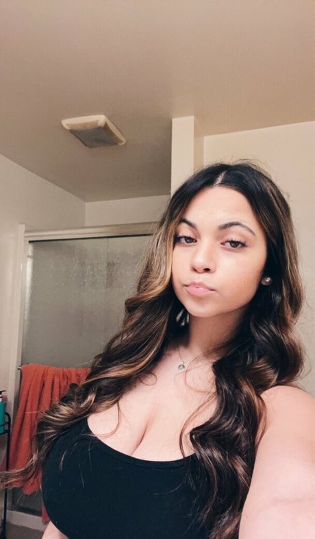 Ava Schillaci best star images