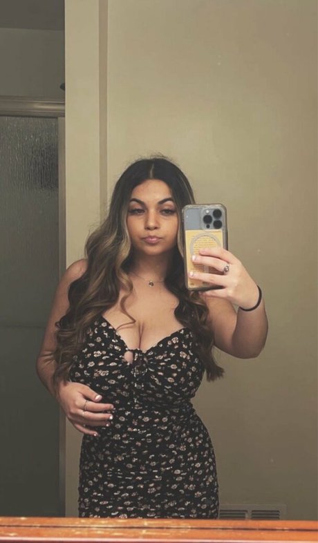 Ava Schillaci model hot galleries