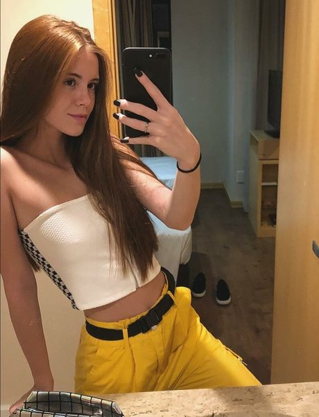 Amandinha ad BR model high quality picture