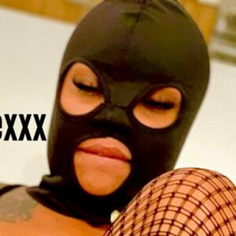 OfficialStrok3X nudes model photo