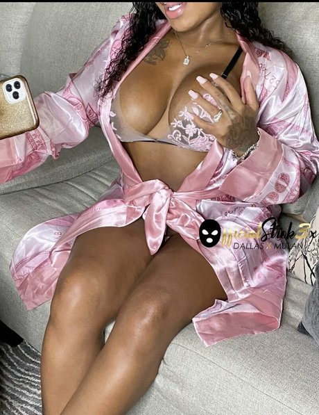 OfficialStrok3X top star photos