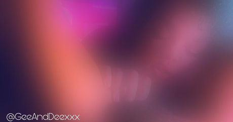 deedeeinyourdms perfect model photo