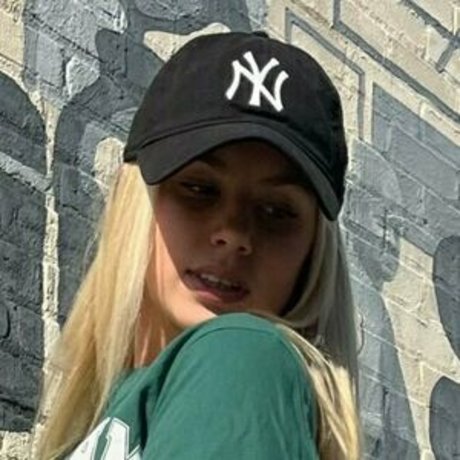 brynnxbanks model high quality img