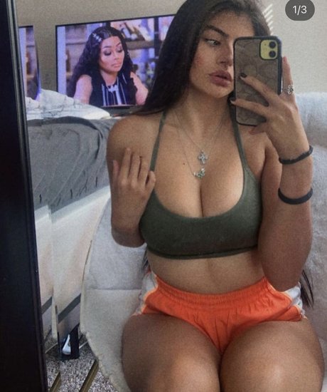 Emiliatorres55 free pornstar pics