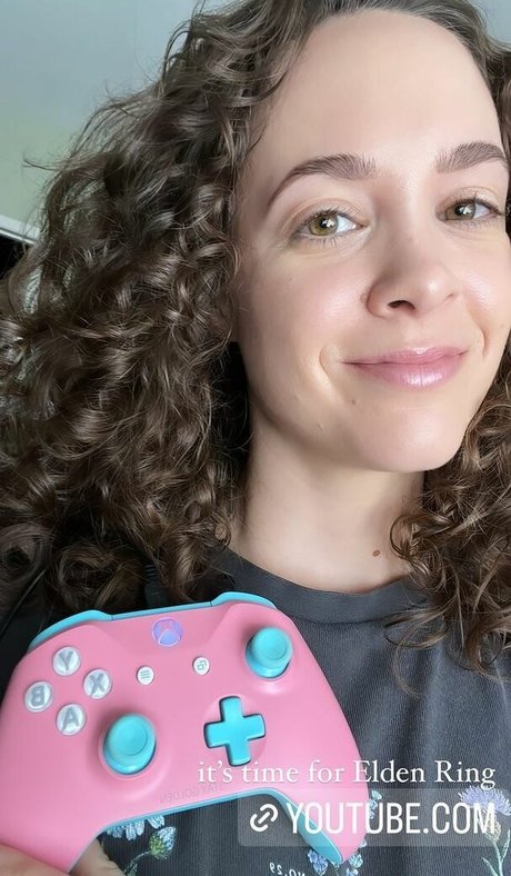 Natalie Gold art actress gallery