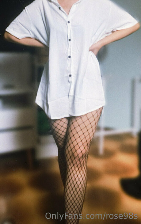 rose98s model beautiful picture