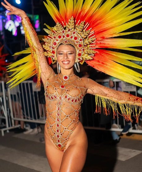 Agos Lamonaca model art pic