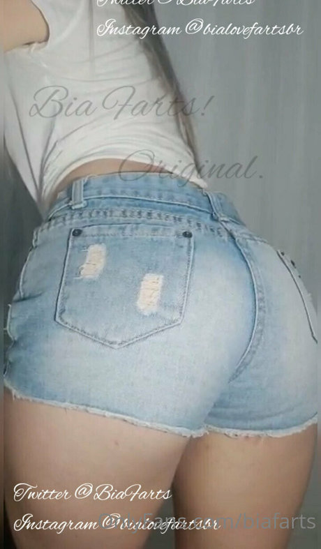 bia farts adult model picture