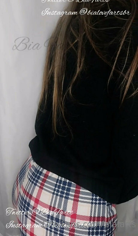 south onlyfans pornographic image