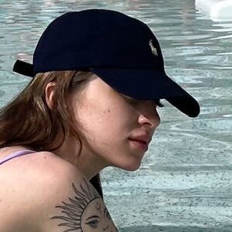 Gensyxa Twitch model high quality gallery