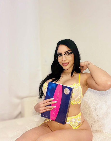 thefanvan model free images